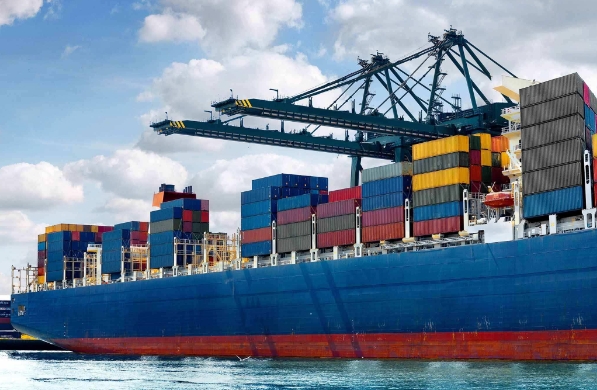 寧波港作為我國重要的沿海城市之一，港口運輸業(yè)發(fā)達