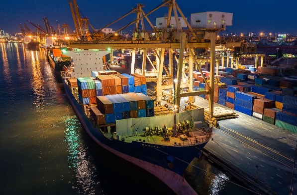 青島貨代成為了連接海陸、促進全球貿易往來的重要橋梁