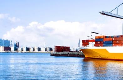 天津海運集裝箱運輸?shù)哪切┨攸c與注意事項