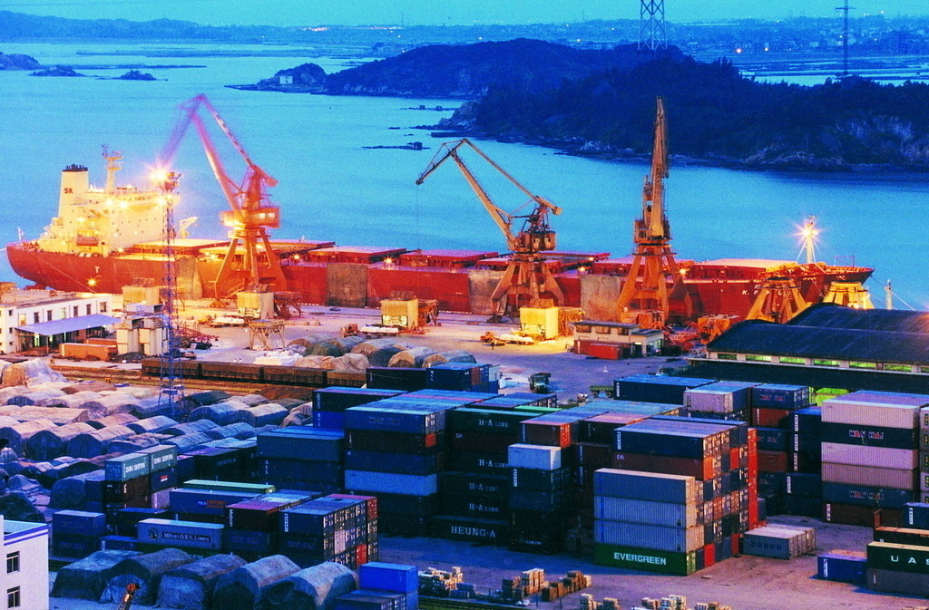 提高我國港口國監督檢查質量和水平，海事局在行動