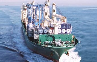 國際貨運港口設(shè)備較好，貨運量較大