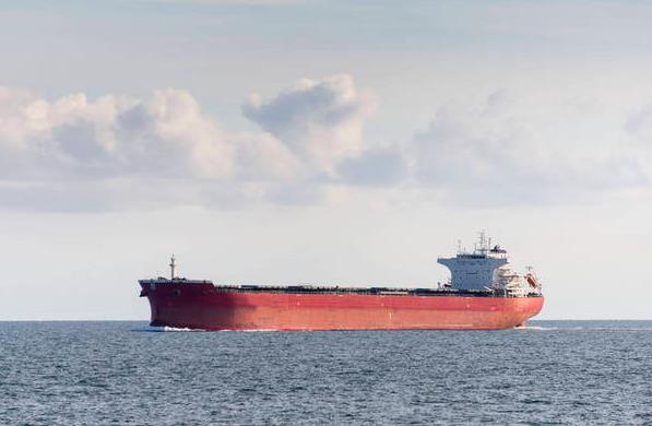 國際貨運(yùn)代理為各國經(jīng)濟(jì)做出了重要貢獻(xiàn)