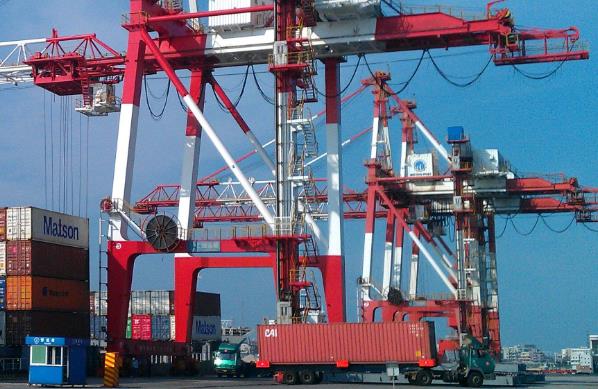 一直以來，國際物流在全球貿易中都發(fā)揮著重要的作用