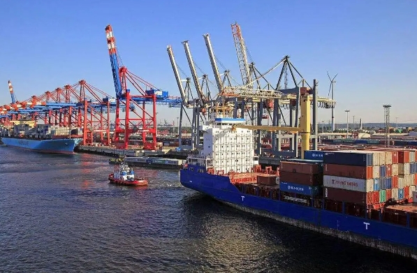 歐洲貨代公司不僅是貨物的搬運工，更是國際貿易的推動者